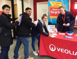 Southwark Students get recycling